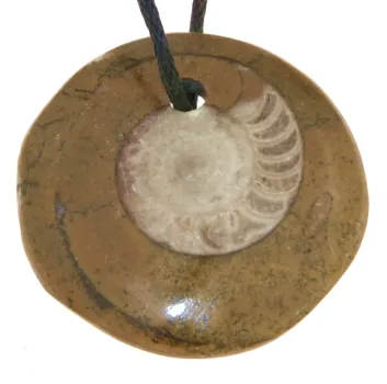 ammonit-anhaenger-edelstein-trommelstein-heilstein-gebohrt