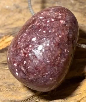 aventurin-anhaenger-edelstein-heilstein-trommelstein-gebohrt-seelensteinchen