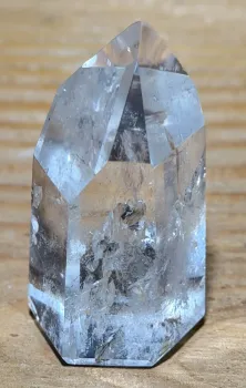 bergkristall-spitze-edelstein-mineralien