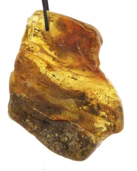 bernstein-anhaenger-edelstein-heilstein-schmuck-anhaenger-gebohrt