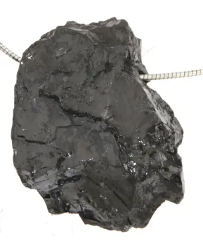 Schungit-edelschungit-anhaenger-trommelstein-heilstein-shungit-schmuck-edelsteinschmuck