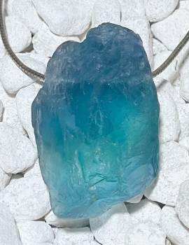 fluorit-anhaenger-edelstein-heilstein-schmuck-silber