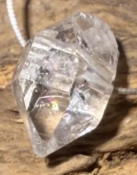 herkimer-diamant-trommelstein-anhaenger-edelstein-heilstein