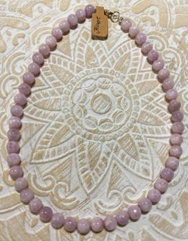 kunzit-kette-collier-edelstein-schmuck-edelsteinkette