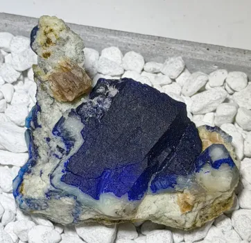 lapislazuli-anhaenger-atlantisstein-edelstein-trommelstein-heilstein-schmuck-edelsteinschmuck