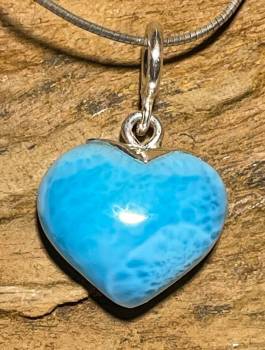 larimar-anhaenger-edelstein-trommelstein-heilstein-gebohrt larimar-anhaenger-edelstein-trommelstein-heilstein-gebohrt