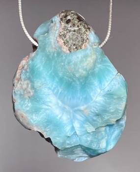 larimar-trommelstein-anhaenger-atlantisstein-heilstein-schmuck-gebohrt-edelsteinschmuck