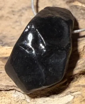 obsidian-anhaenger-edelstein-trommelstein