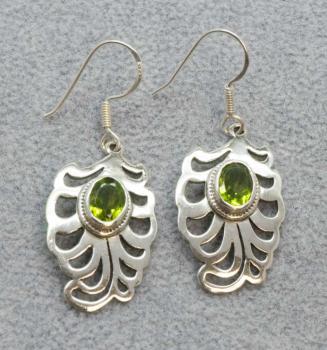 peridot-Ohrringe-edelstein-heilstein-silber-schmuck-seelensteinchen