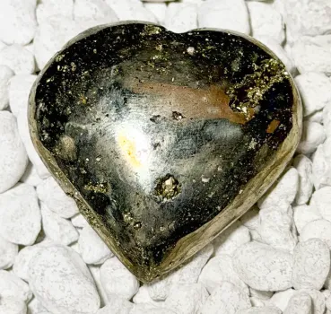 pyrit-mineralien-edelstein-heilstein-peru-rohstein