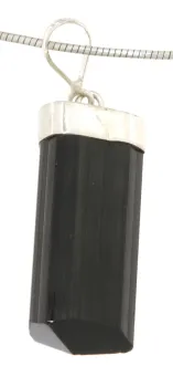 schoerl-turmalin-trommelstein-anhaenger-edelstein-schmuck-heilstein-edelsteinschmuck-gebohrt