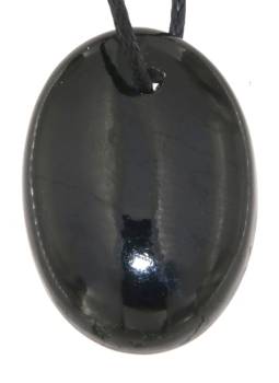 turmalin-trommelstein-anhaenger-edelstein-heilstein