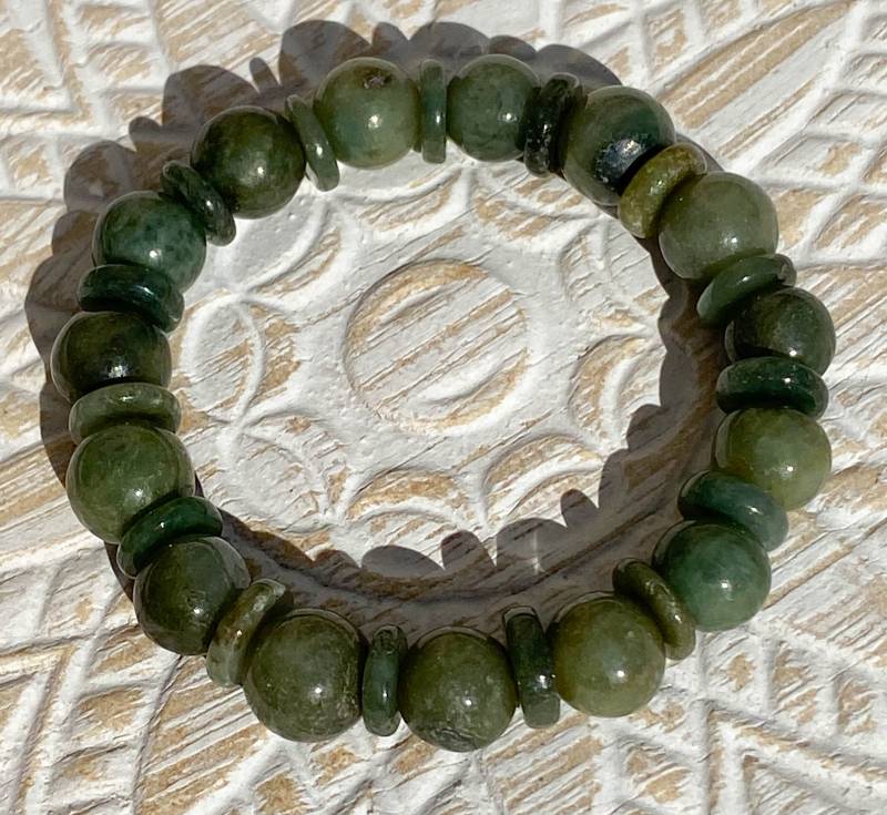 burma-jade-armband-edelstein-heilstein-schmuck