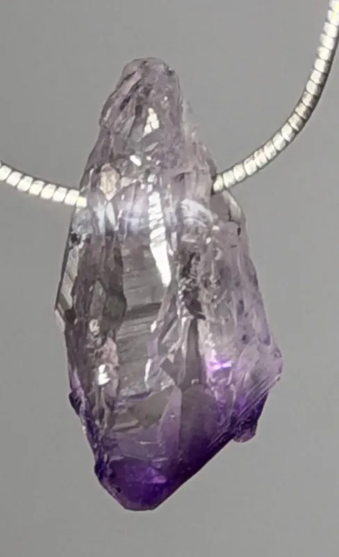 amethyst-anhaenger-trommelstein-edelstein