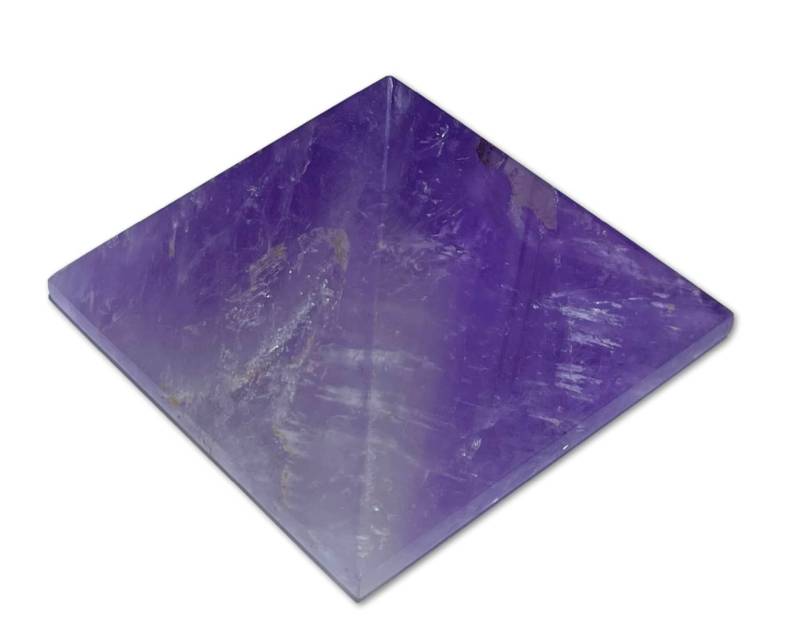 amethyst-pyramide-edelstein-heilstein