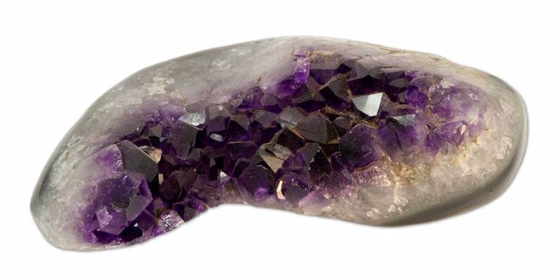 amethystdruse-uruguay-amethyst-druse-geode-edelstein-heilstein-aufladen-entladen