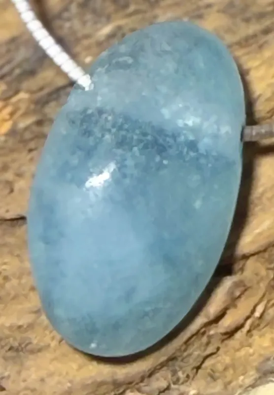 aquamarin-anhaenger-edelstein-heilstein-schmuck