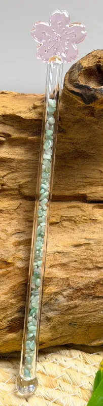 Edelsteinwasser-wassersteine-edelsteine-heilwasser-wasser-energetisieren-chakra-jaspis-amethyst-bergkristall-calcit-sodalith