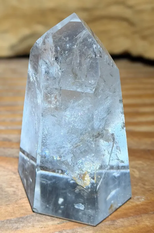 bergkristall-spitze-edelstein-mineralien