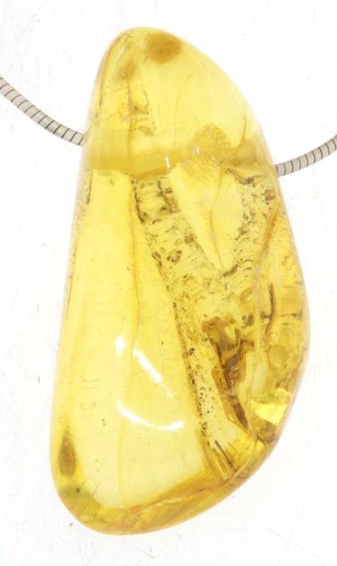bernstein-anhaenger-edelstein-heilstein-schmuck-anhaenger-gebohrt bernstein-anhaenger-edelstein-heilstein-schmuck-anhaenger-gebohrt