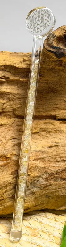 Edelsteinwasser-wassersteine-edelsteine-heilwasser-wasser-energetisieren-chakra-jaspis-amethyst-bergkristall-calcit-sodalith