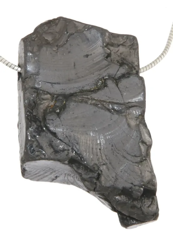 Schungit-edelschungit-anhaenger-trommelstein-heilstein-shungit-schmuck-edelsteinschmuck