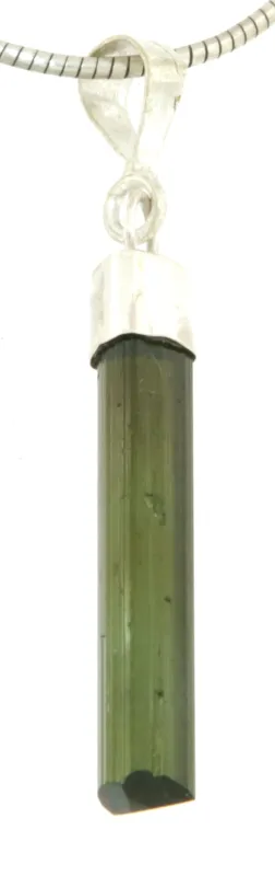 turmalin-verdigolith-anhaenger-edelstein-trommelstein-heilstein-schwarz-schmuck-edelsteinschmuck-gebohrt