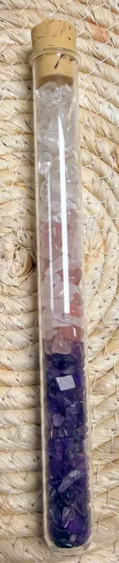 edelsteinwasser-rosenquarz-amethyst-bergkristall-wasser-energetisieren-seelensteinchen