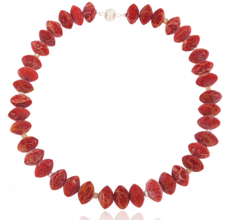 koralle-kette-collier koralle-kette-collier