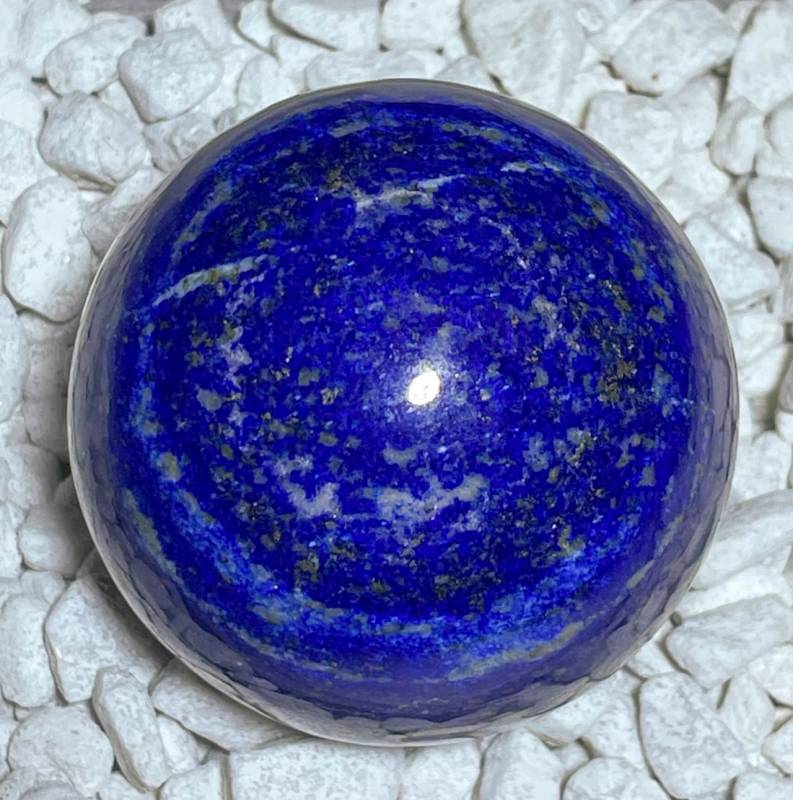lapislazuli-lapis-lazuli-kugel-edelstein-heilstein-handschmeichler lapislazuli-lapis-lazuli-kugel-edelstein-heilstein-handschmeichler