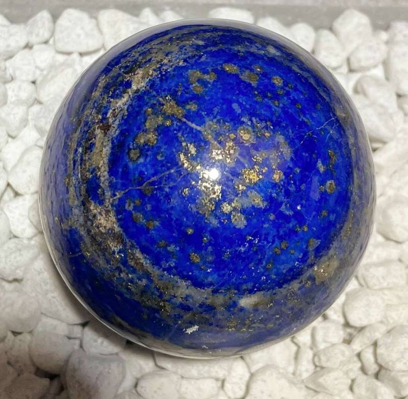 lapislazuli-lapis-lazuli-kugel-edelstein-heilstein-handschmeichler lapislazuli-lapis-lazuli-kugel-edelstein-heilstein-handschmeichler