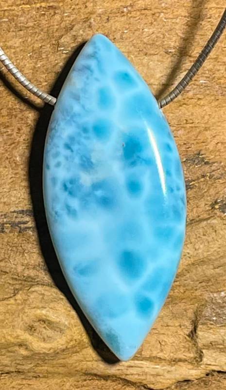 larimar-trommelstein-anhaenger-edelstein