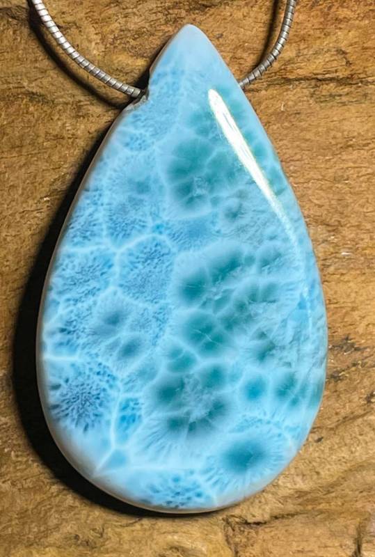 larimar-trommelstein-anhaenger-edelstein