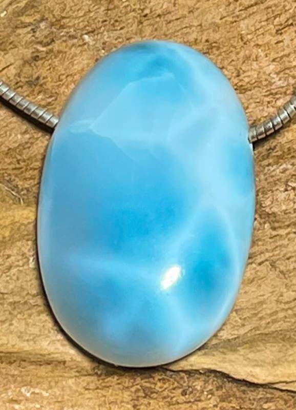 larimar-anhaenger-atlantisstein-edelstein-trommelstein-heilstein-schmuck-edelsteinschmuck