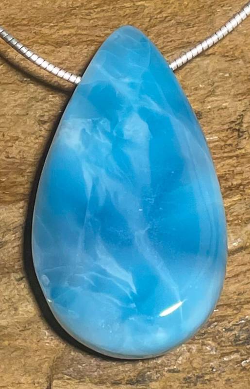 larimar-trommelstein-anhaenger-edelstein larimar-trommelstein-anhaenger-edelstein