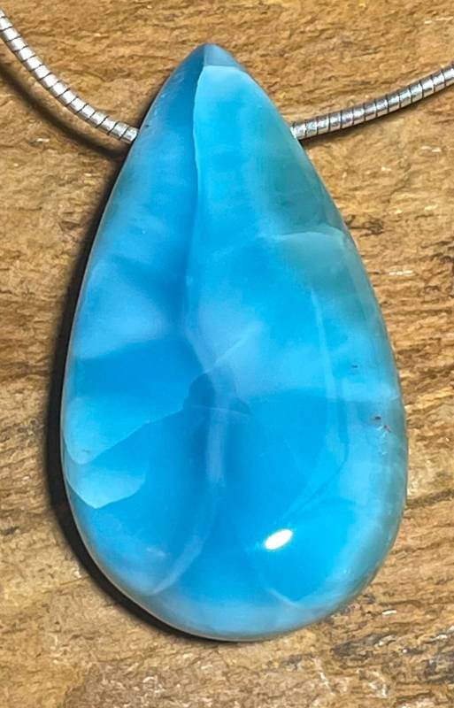 larimar-trommelstein-anhaenger-edelstein
