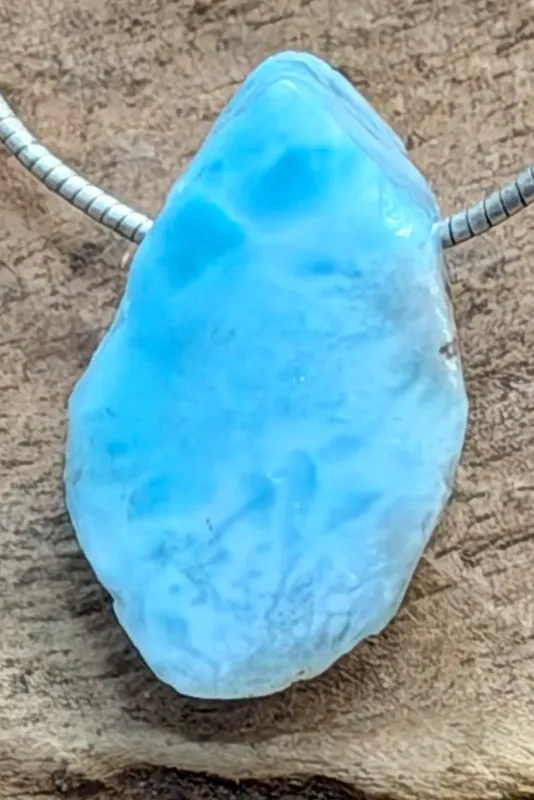 larimar-trommelstein-anhaenger-atlantisstein-heilstein-schmuck-gebohrt-edelsteinschmuck