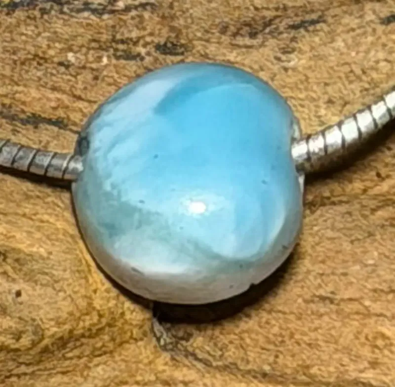 larimar-trommelstein-anhaenger-edelstein-heilstein-gebohrt