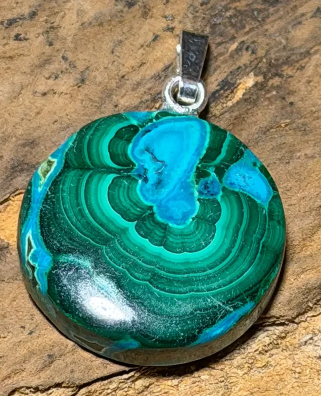 chrysokoll-malachit-schmuck-edelstein-ketten-anhaenger