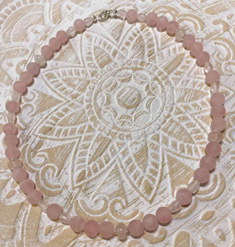 rosenquarz-edelstein-heilstein-kette-collier-handmade rosenquarz-edelstein-heilstein-kette-collier-handmade