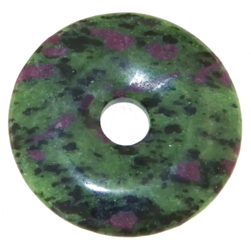 rubin-zoisit-donut-edelstein-anhaenger-schmuck-heilstein