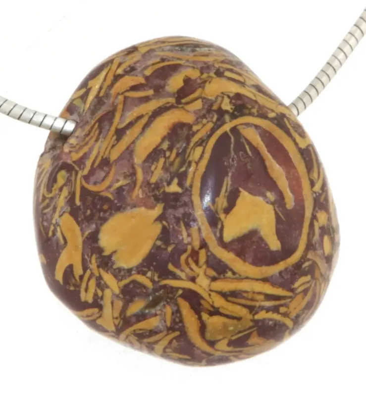 jaspis-anhaenger-edelstein-trommelstein-heilstein-schmuck-edelsteinschmuck-gebohrt
