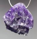 amethyst-anhaenger-edelstein-trommelstein-heilstein-schmuck-gebohrt