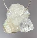 apophyllit-anhaenger-trommelstein-edelstein-heilstein-schmuck