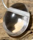 bergkristall-anhaenger-edelstein-trommelstein-heilstein-schmuck-gebohrt