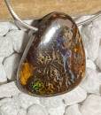 boulder-opal-trommelstein-anhaenger-edelstein