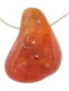 karneol-anhaenger-edelstein-anhaenger-trommelstein-heilstein-schmuck-edelsteinschmuck-gebohrt