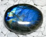 labradorit-auflagestein-edelstein-trommelstein-heilstein-seelensteinch