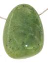 jade-nephrit-trommelstein-anhaenger-edelstein