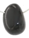 turmalin-schoerl-anhaenger-edelstein-trommelstein-heilstein-schwarz-schmuck-edelsteinschmuck-gebohrt